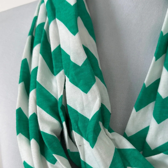Green and White Chevron Infinity Scarf - Picture 2 of 4